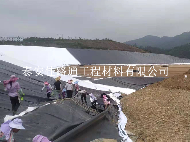 污水处理防渗膜施工须严格谨慎处理 污水处理防渗膜施工须严格谨慎处理