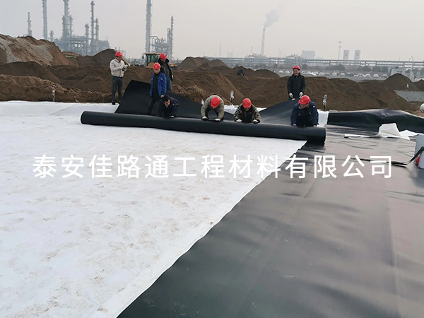 垃圾填埋场防渗膜须合理增强防水性 垃圾填埋场防渗膜须合理增强防水性