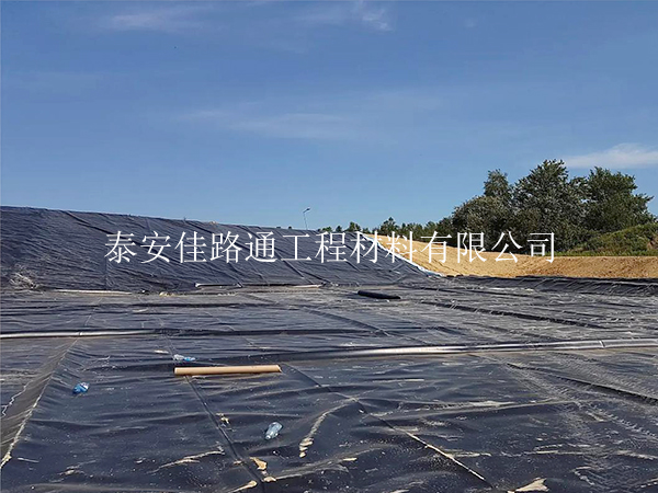 污水处理防渗膜顶破处理实验:探索与创新 污水处理防渗膜顶破处理实验:探索与创新